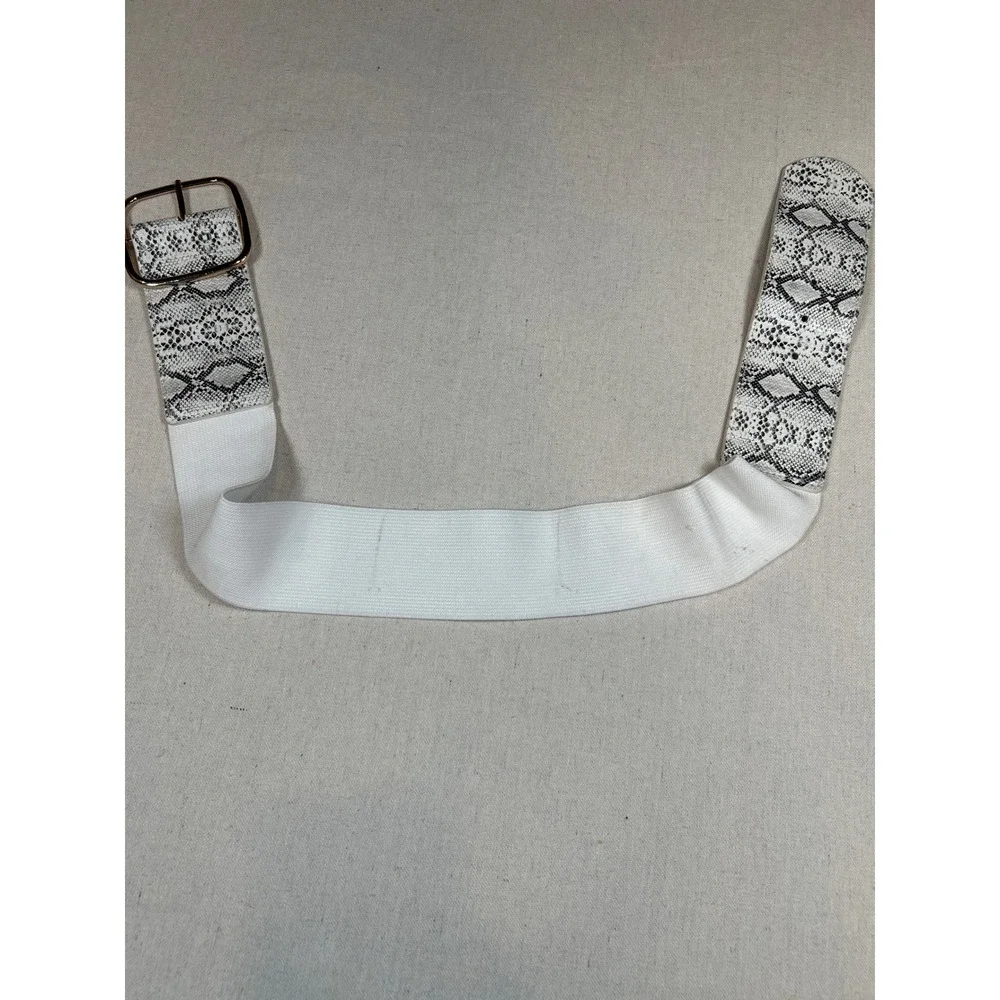 Women Snakeskin Print Wide Elastic Cinch Belt Gold Square Buckle IE6084SNK White